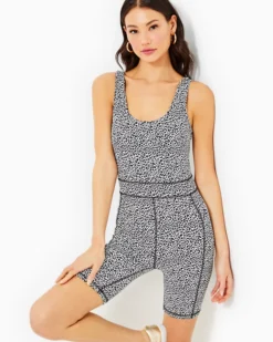 UPF 50+ Luxletic Everetta Jumpsuit 10 UPF 50+ Luxletic Everetta Jumpsuit -Lilly Pulitzer Shop 013567 onyxtwistedupactivejacquard a4 sf